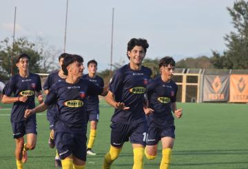 Il penalty di Vitelli piega la Casertana allo scadere. Sconfitta l'U15