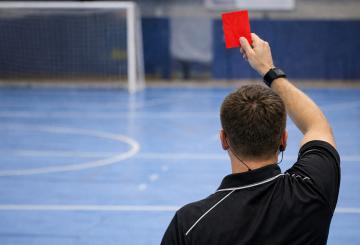 In Serie C1, 6 anni di squalifica per un calciatore del GAP (Immagine creata tramite AI)